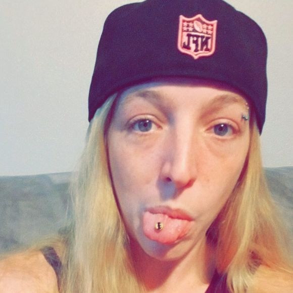 Meet your Posher, Janae - Picture 1 of 1